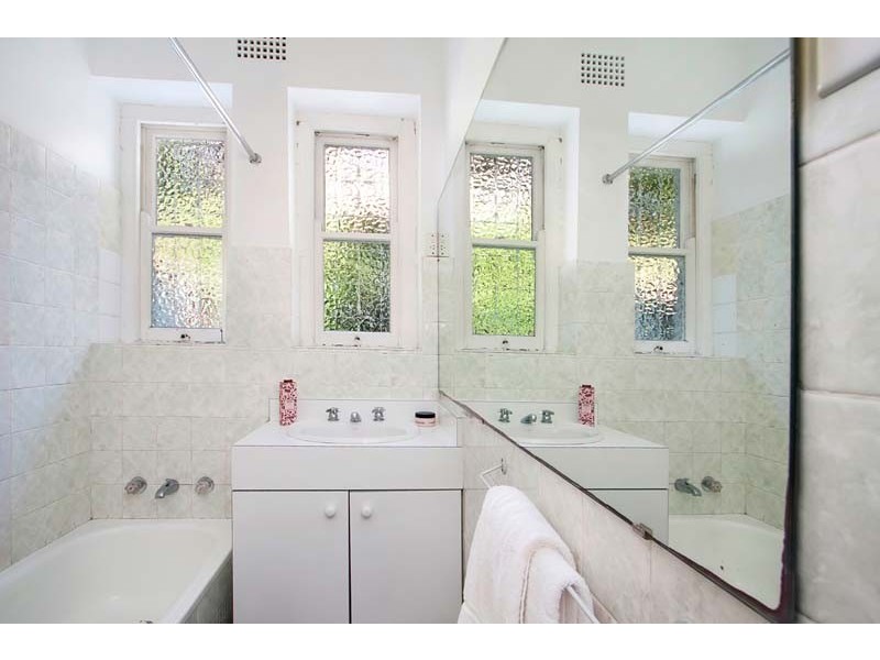 2/4 South Avenue, Double Bay NSW 2028