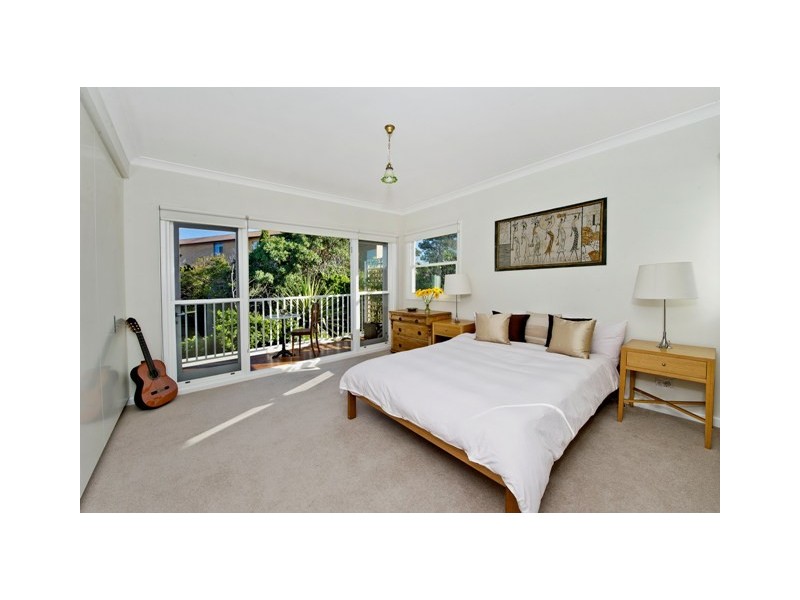 10 Griffith Avenue, North Bondi NSW 2026