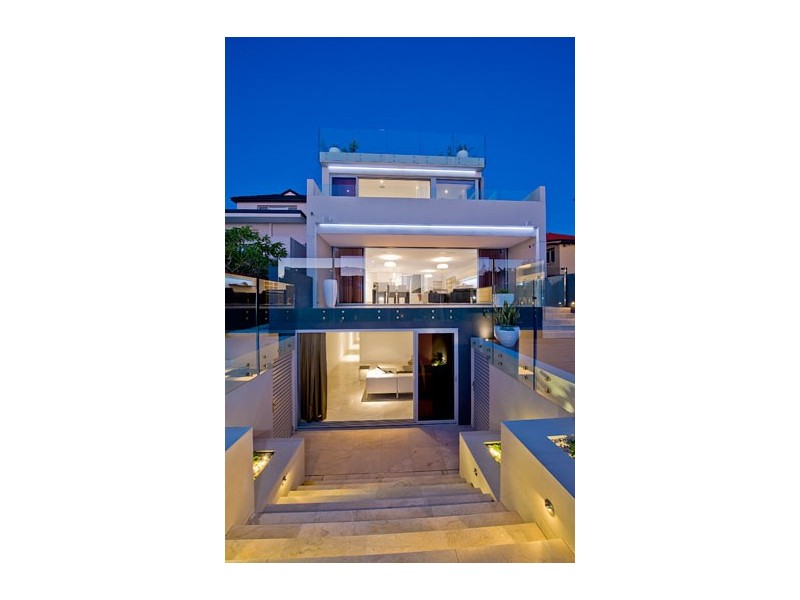 208 Military Road, Dover Heights NSW 2030