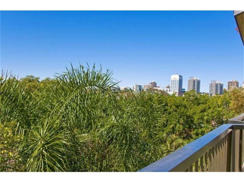 44/372 Edgecliff Road, Woollahra NSW 2025