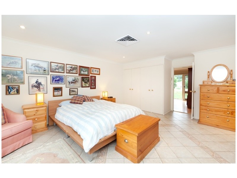 15 Garemyn Road, Middle Dural NSW 2158
