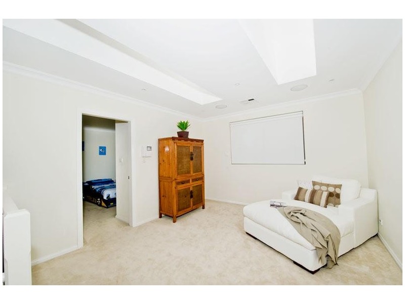 16 Brassie Street, North Bondi NSW 2026