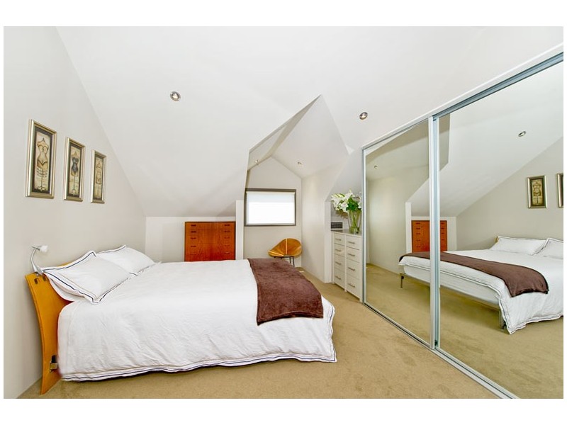 18-20 Diamond Bay Road, Vaucluse NSW 2030