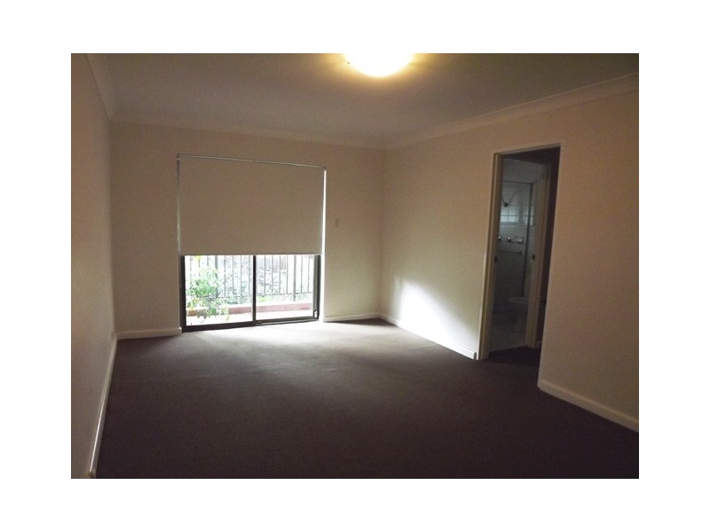 69 Moore Park Road, Centennial Park NSW 2021