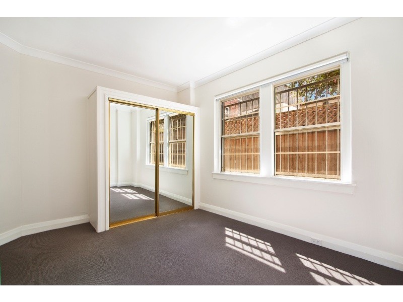 2/25 Guilfoyle Avenue, Double Bay NSW 2028