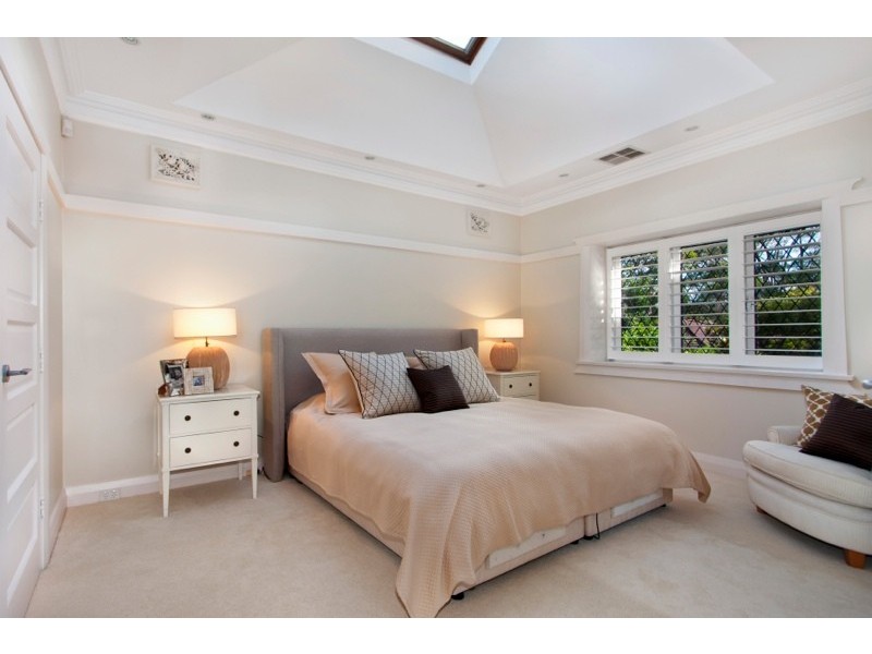 17 Fontaine Street, Chatswood NSW 2067