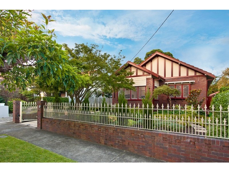 17 Fontaine Street, Chatswood NSW 2067