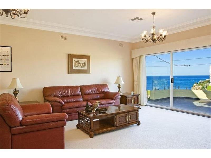 8 Chris Bang Crescent, Vaucluse NSW 2030