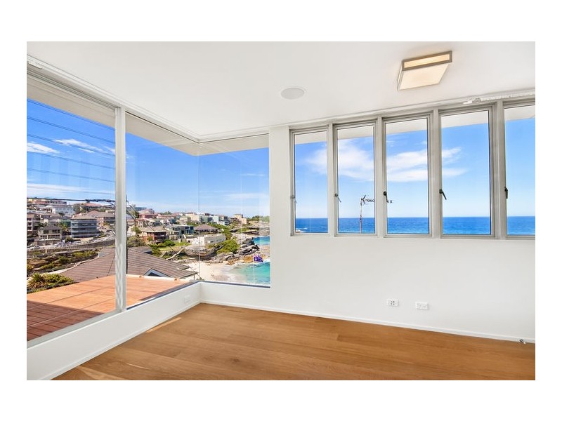 22 Thompson Street, Tamarama NSW 2026