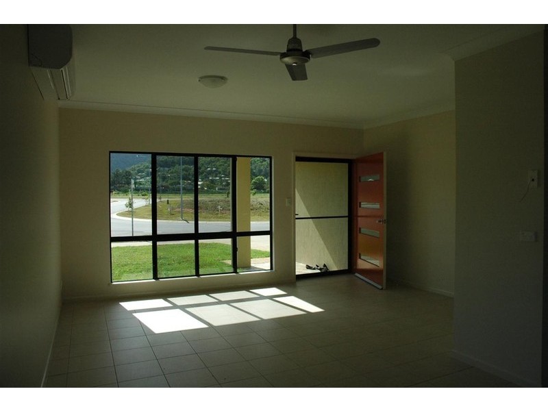 77 Landsborough, Smithfield QLD 4878