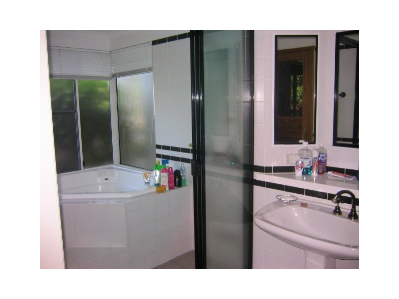 12 Cascade Ave, Kewarra Beach QLD 4879