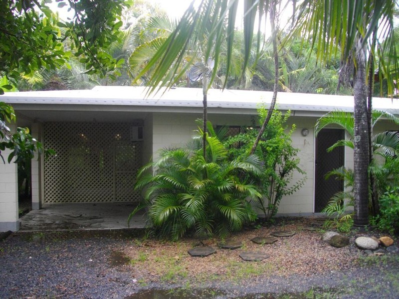 Trinity Beach QLD 4879