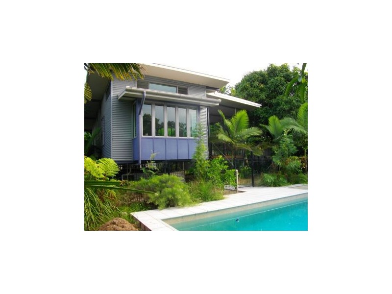 Palm Cove QLD 4879