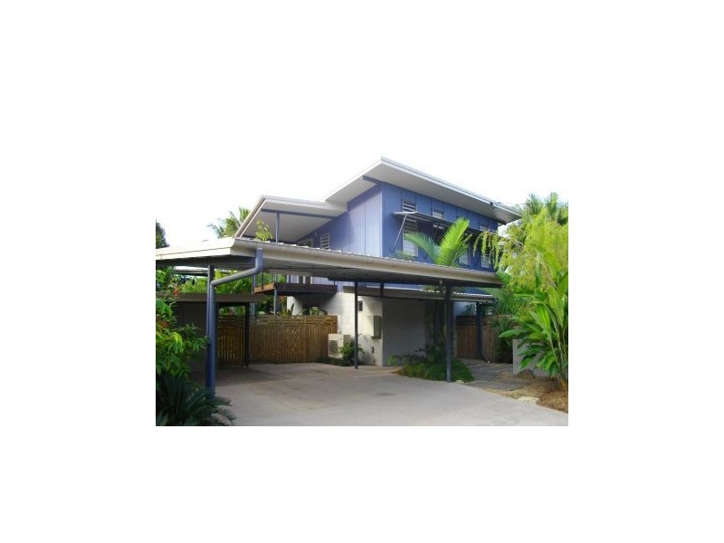 Palm Cove QLD 4879