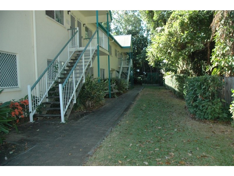 Manunda QLD 4870