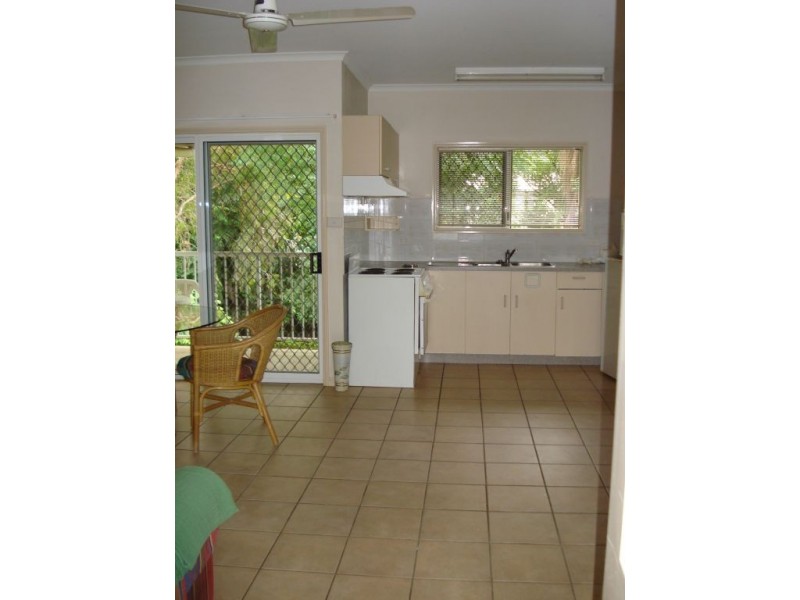 4/35 Macnamara Street, Manunda QLD 4870