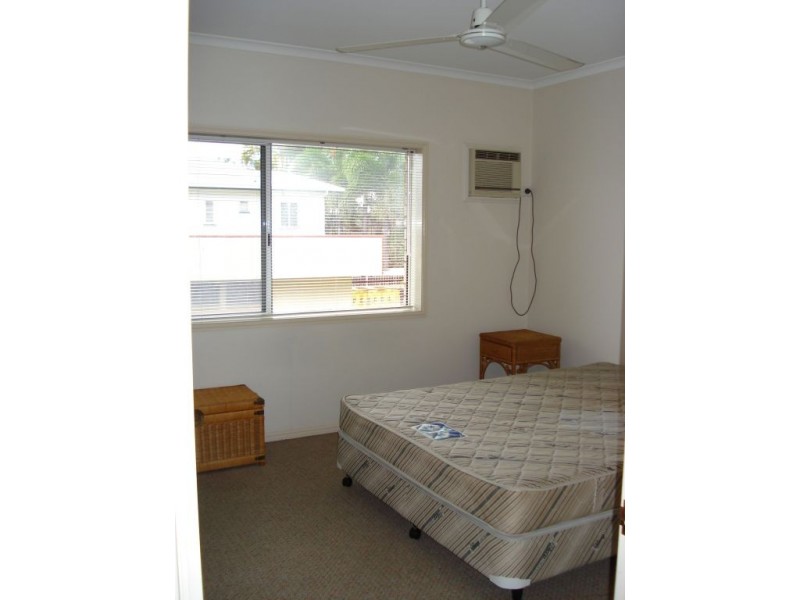4/35 Macnamara Street, Manunda QLD 4870