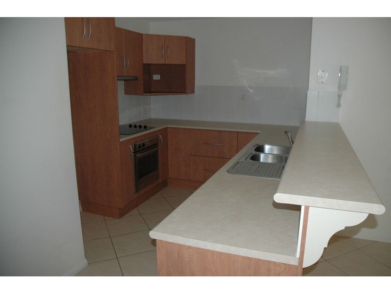 9/30 Digger Street, Cairns QLD 4870