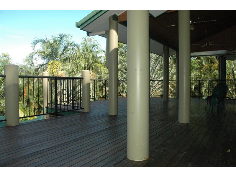 21-23 Lark, Clifton Beach QLD 4879
