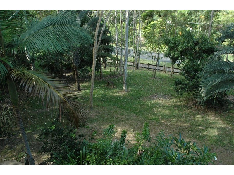 21-23 Lark, Clifton Beach QLD 4879