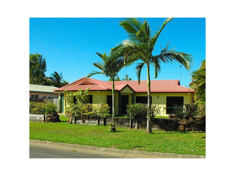 Kewarra Beach QLD 4879