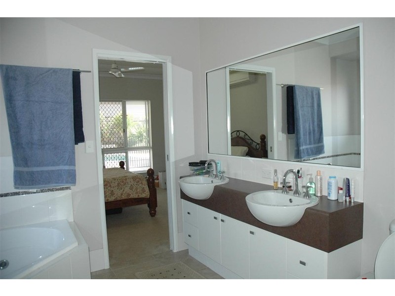 Trinity Park QLD 4879