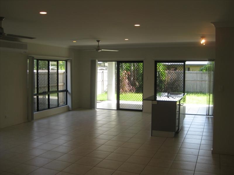 23 Moojeeba Way, Trinity Park QLD 4879