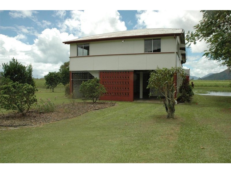 1/1044 Kamerunga Road, Caravonica QLD 4878