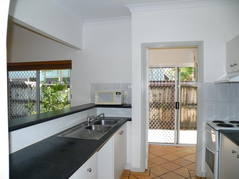 7 Garnet Street, Smithfield QLD 4878