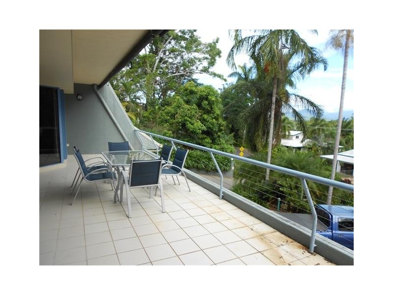 2/16-20 Ray Street, Yorkeys Knob QLD 4878