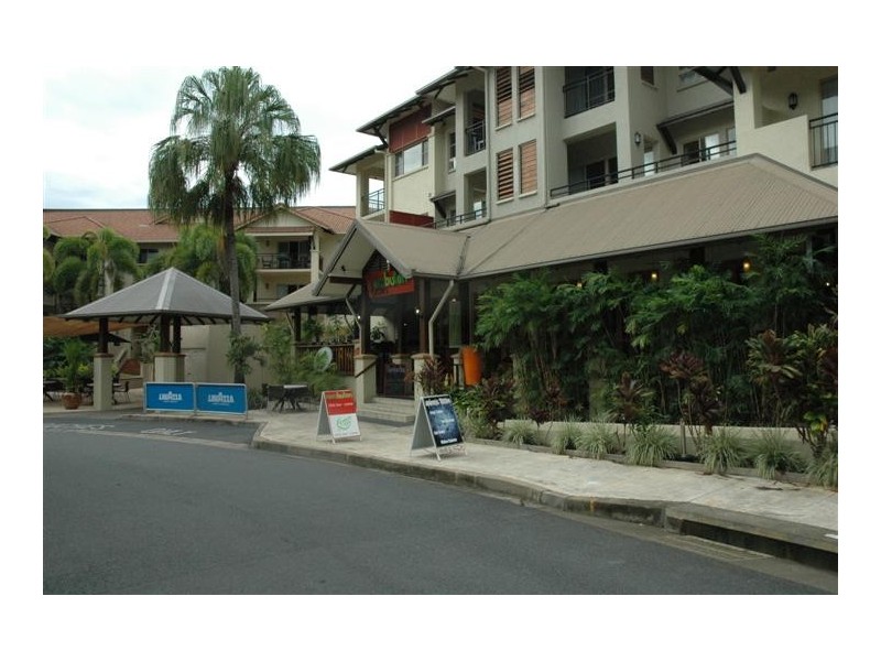 306/2 Greenslopes Street, Cairns North QLD 4870