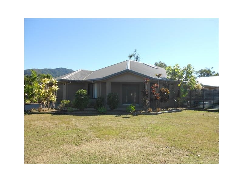 27 Angor Road, Trinity Park QLD 4879