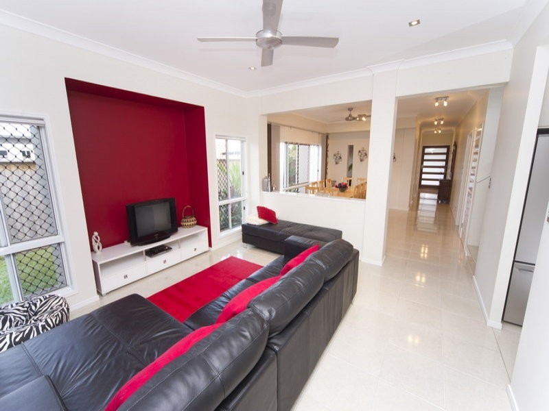 48 Harbour Drive, Trinity Park QLD 4879