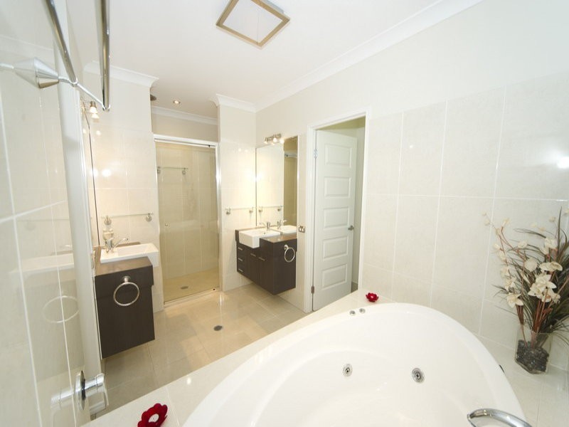 48 Harbour Drive, Trinity Park QLD 4879