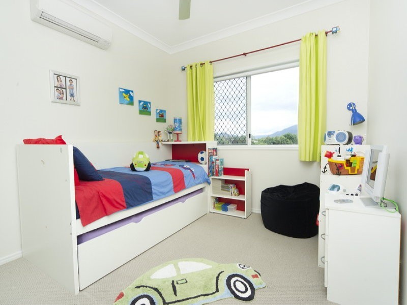 48 Harbour Drive, Trinity Park QLD 4879