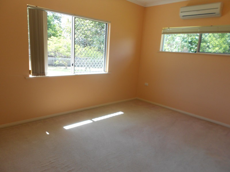 2/16 Golden Grove Drive, Bentley Park QLD 4869