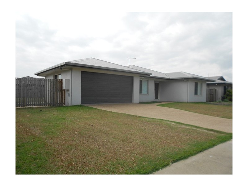 3 Disney Street, White Rock QLD 4868