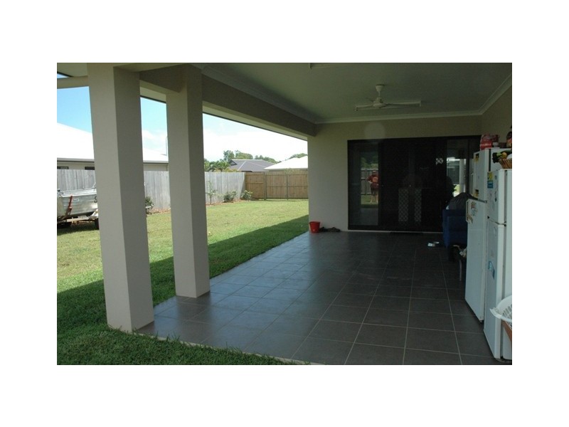 16 Fossilbrook Bend, Trinity Park QLD 4879