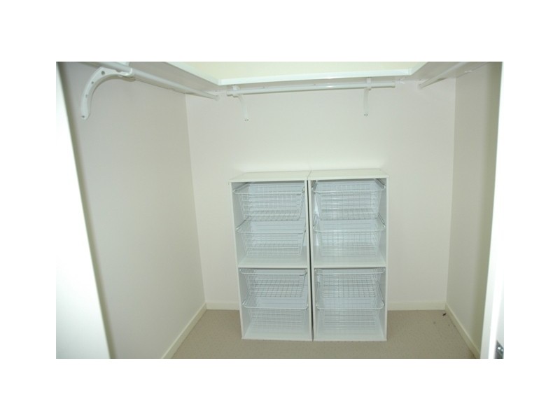 16 Fossilbrook Bend, Trinity Park QLD 4879