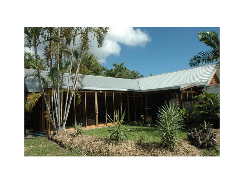 3 Coolangatta Close, Kewarra Beach QLD 4879