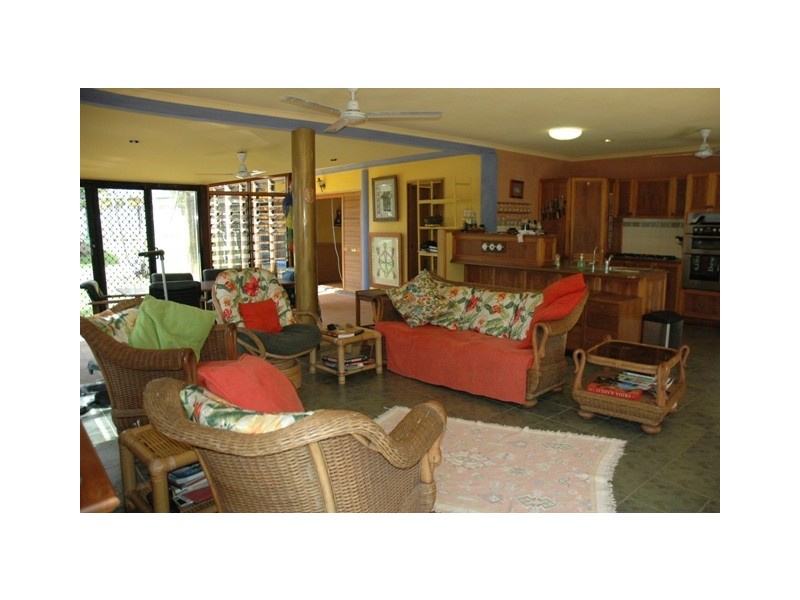 3 Coolangatta Close, Kewarra Beach QLD 4879