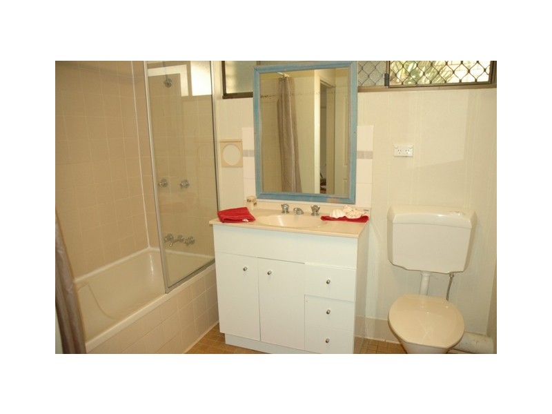 11/21 Poinciana Street, Holloways Beach QLD 4878