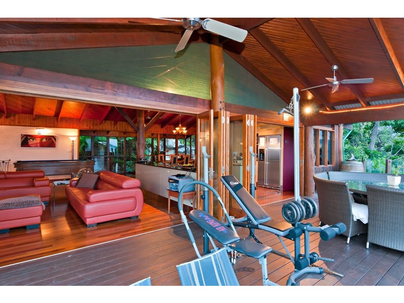 5/7 Tari Place, Trinity Beach QLD 4879