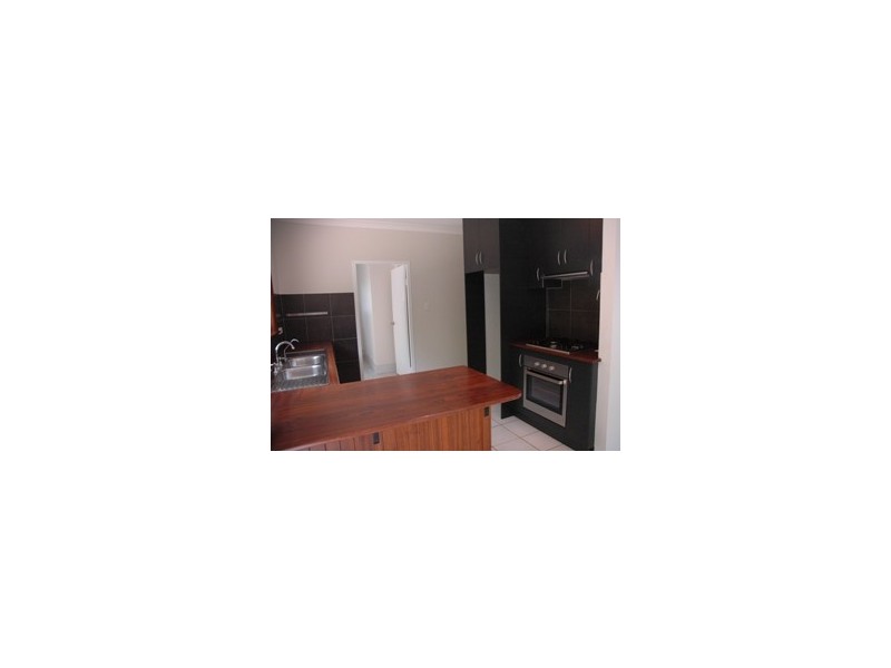 15 McFarlane Drive, Kanimbla QLD 4870