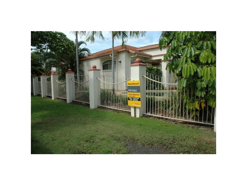 9/9 Oyster Court, Trinity Beach QLD 4879