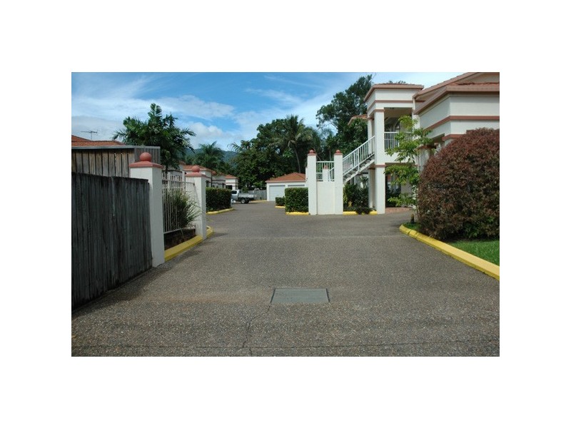 9/9 Oyster Court, Trinity Beach QLD 4879
