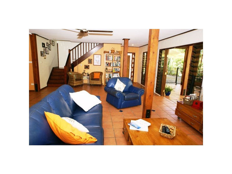 5 Alexandra Street, Clifton Beach QLD 4879