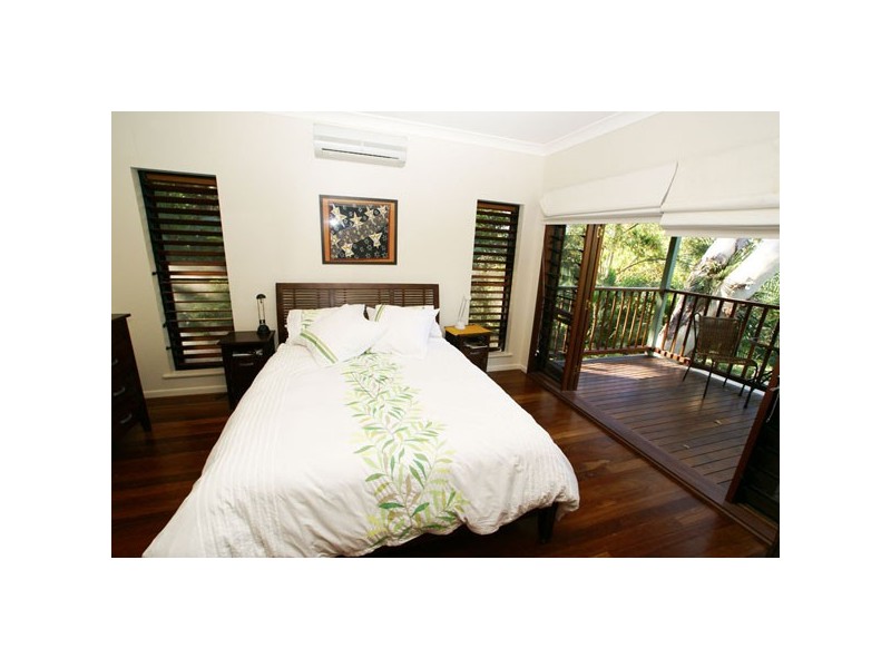 5 Alexandra Street, Clifton Beach QLD 4879