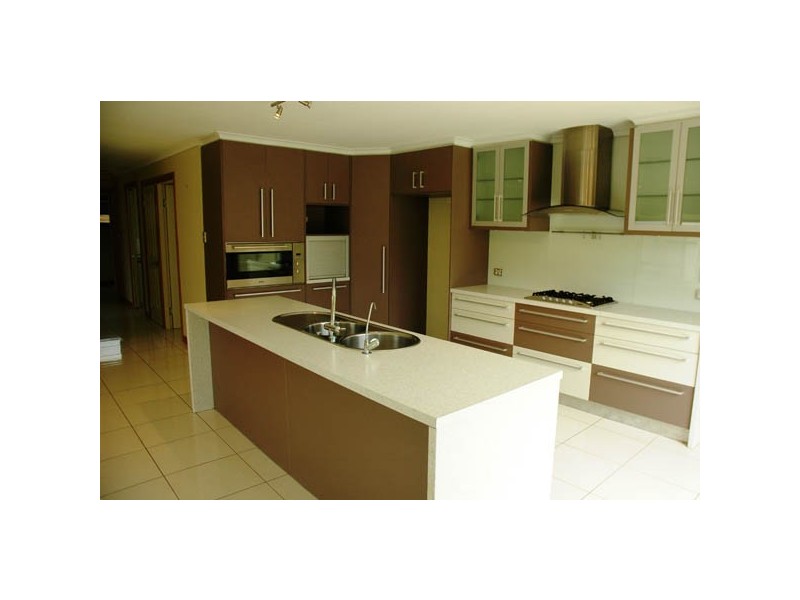 42 Survey Street, Smithfield QLD 4878