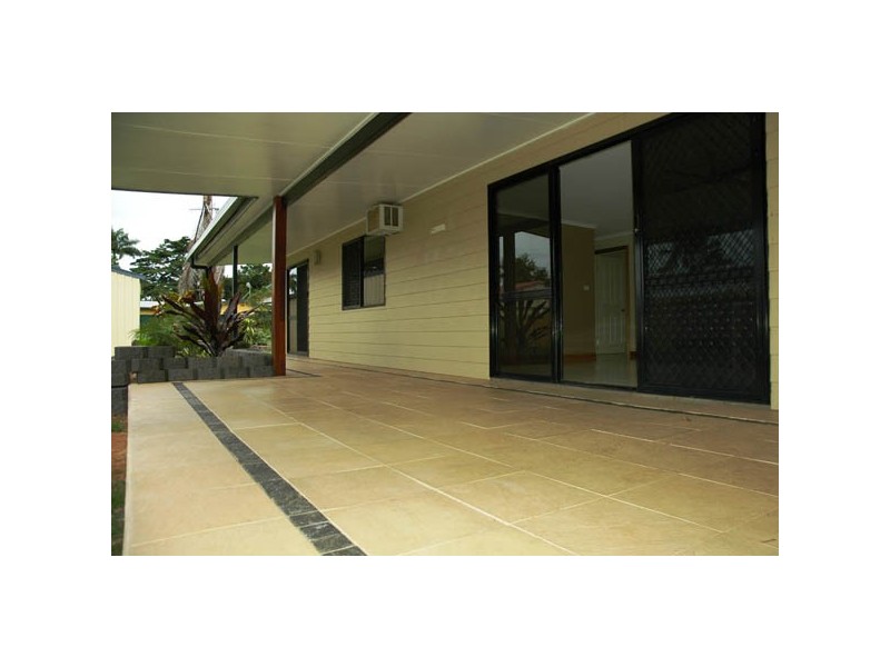 42 Survey Street, Smithfield QLD 4878